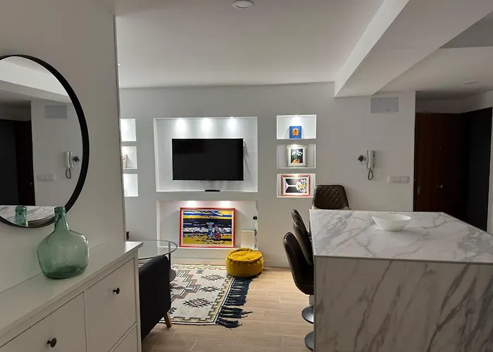 Entire Apartament 1 Minute From The Historical Center
